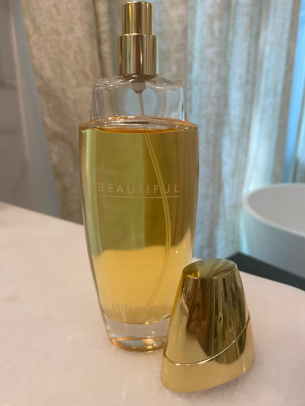 Estee Lauder Beautiful - Gold & Amber Toned Bottle - Picture 2 of 3